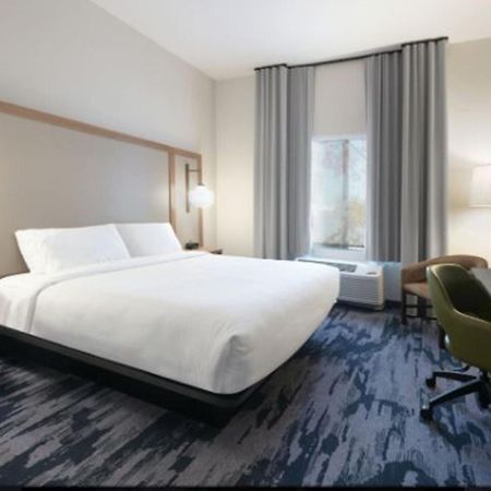 Fairfield By Marriott Inn & Suites Dallas East Ngoại thất bức ảnh