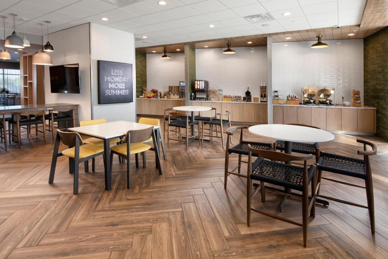 Fairfield By Marriott Inn & Suites Dallas East Ngoại thất bức ảnh